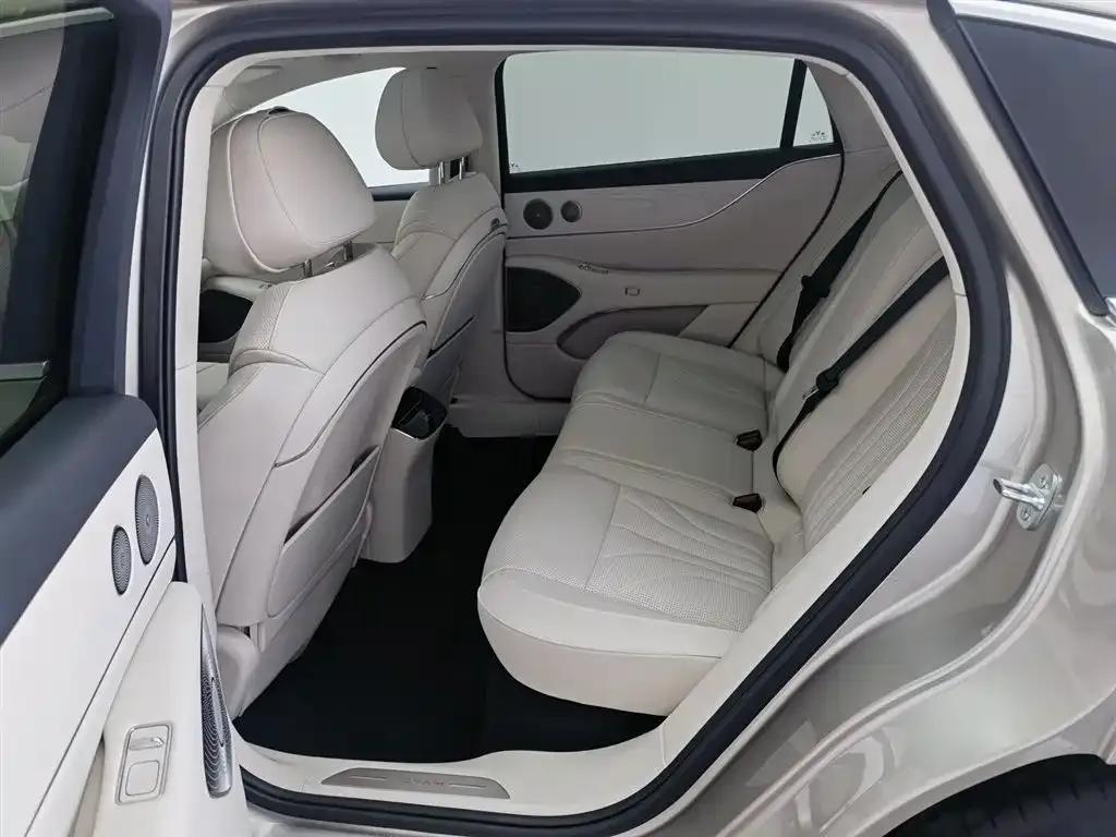 Voyah Chase Light L 2026 All-Wheel Drive Ultra — миниатюра 15