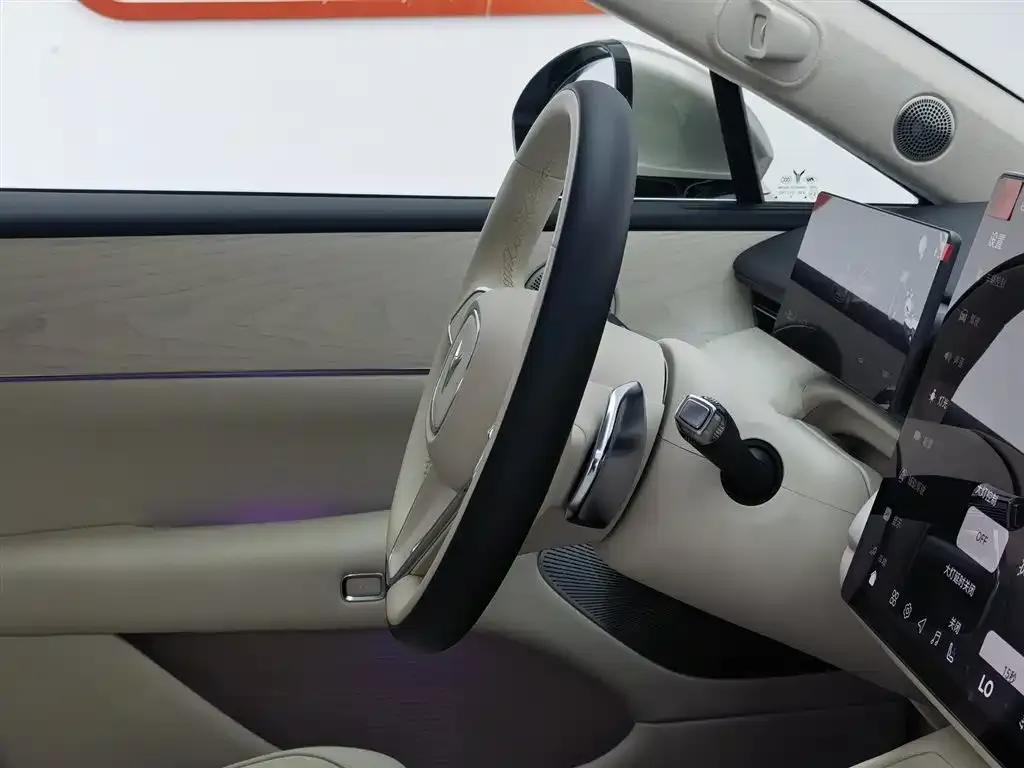 Voyah Chase Light L 2026 All-Wheel Drive Ultra — миниатюра 22