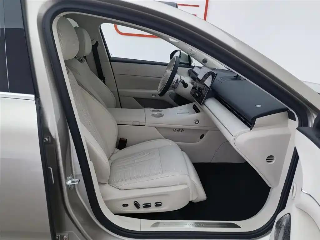 Voyah Chase Light L 2026 All-Wheel Drive Ultra — миниатюра 23