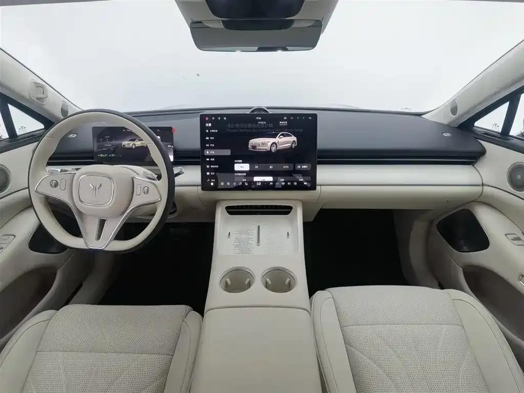 Voyah Chase Light L 2026 All-Wheel Drive Ultra — миниатюра 5