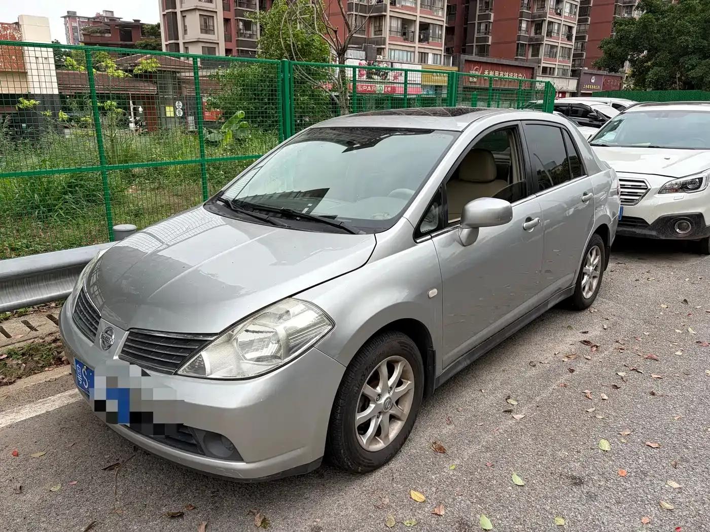 Tiida 2005 1.6JE AT — миниатюра 1