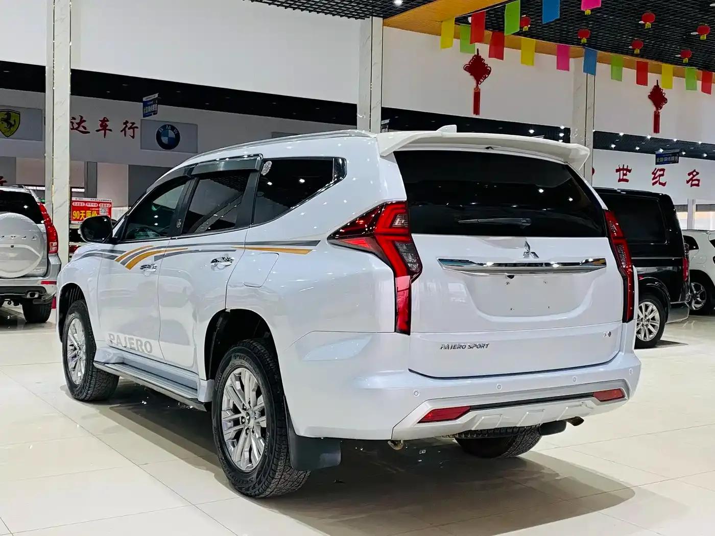 2020 Pajero Sport Imported 3.0L Luxury Edition — миниатюра 16