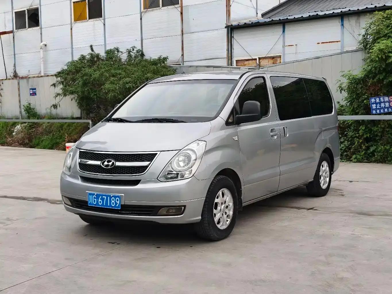 H-1 Huiyi 2011 2.4L Luxury Edition — миниатюра 1
