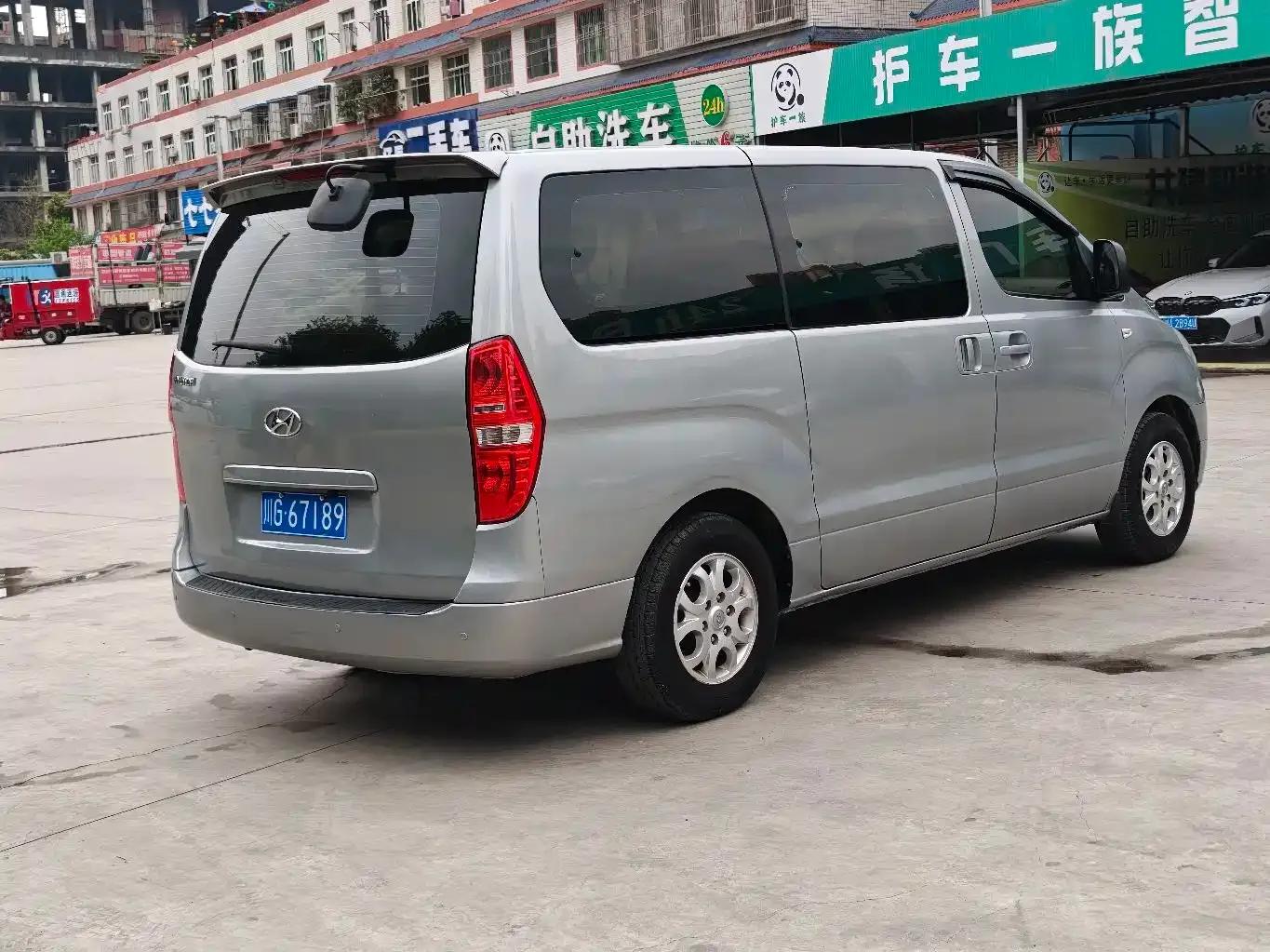 H-1 Huiyi 2011 2.4L Luxury Edition — миниатюра 15