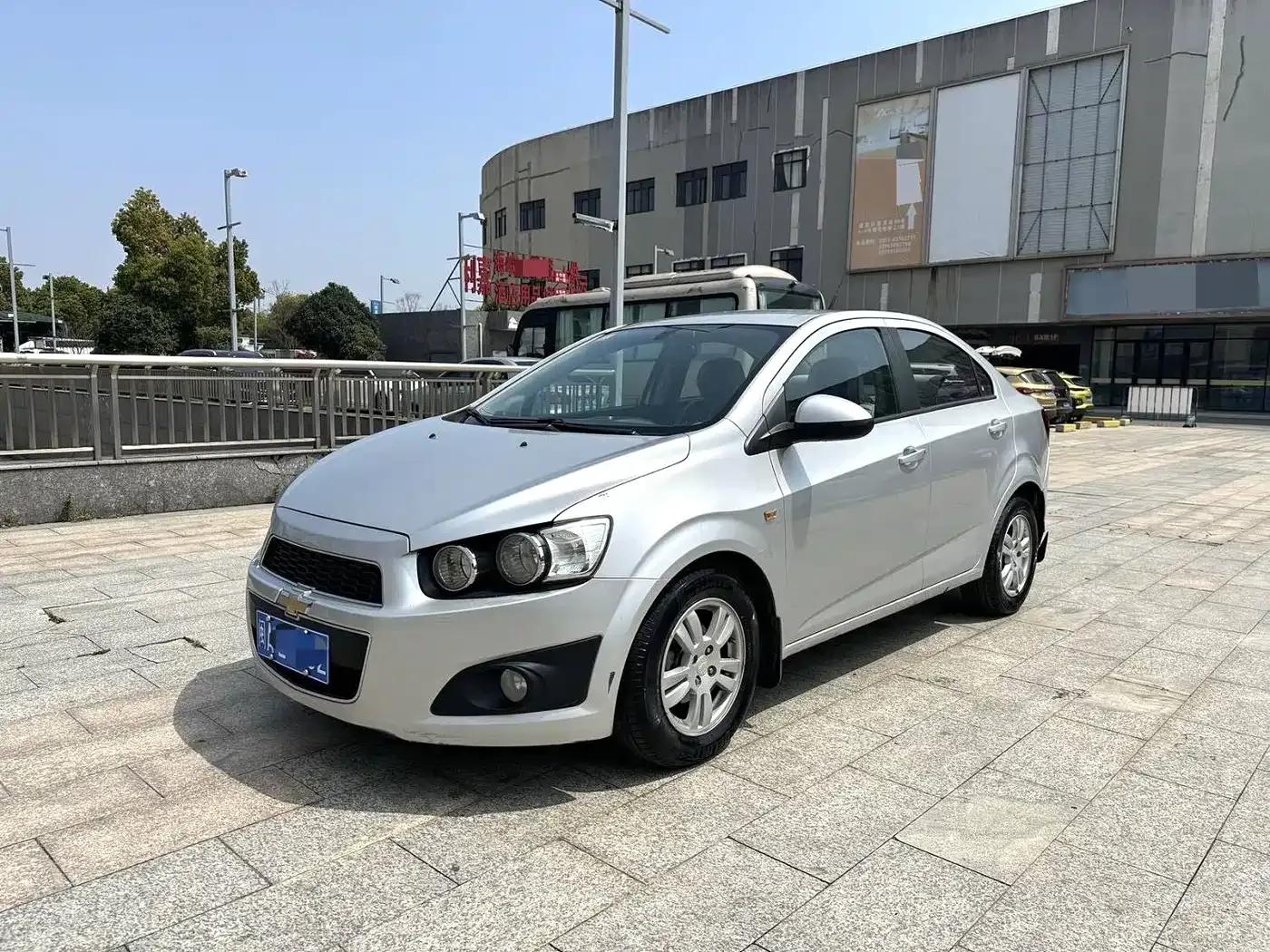 2011 Aveo Sedan 1.4L AT SE — миниатюра 1
