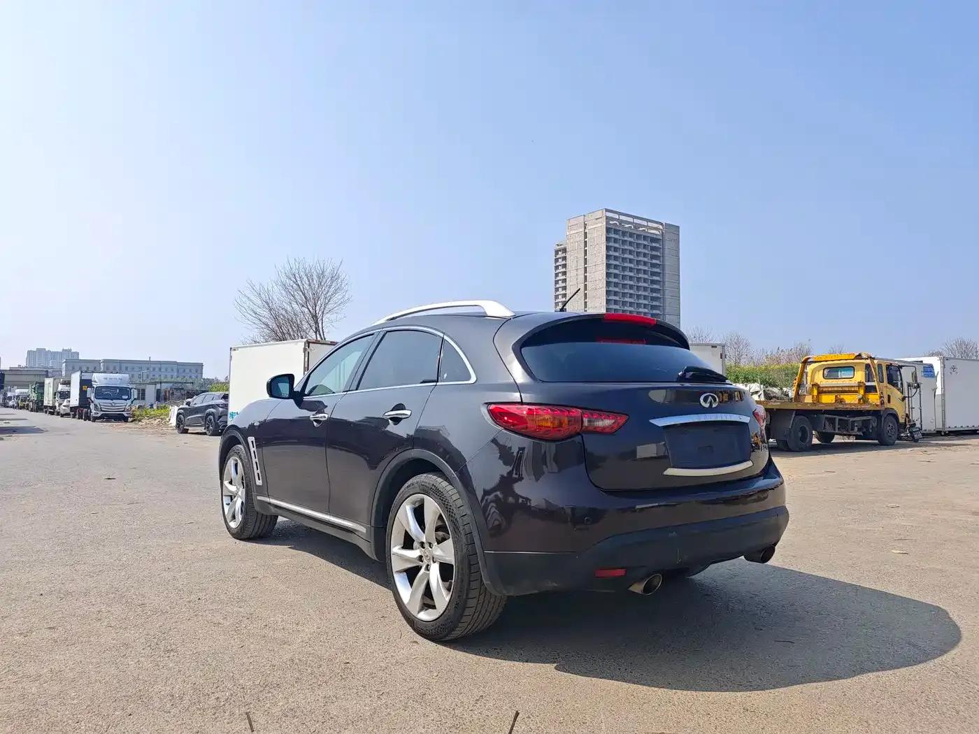 Infiniti FX 2010 FX35 Super Edition — миниатюра 17