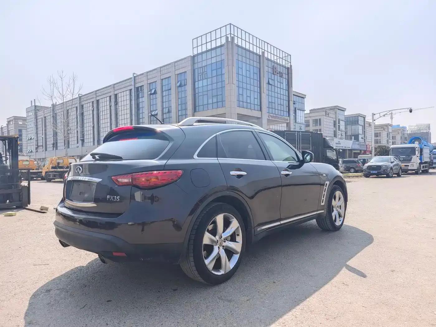 Infiniti FX 2010 FX35 Super Edition — миниатюра 18