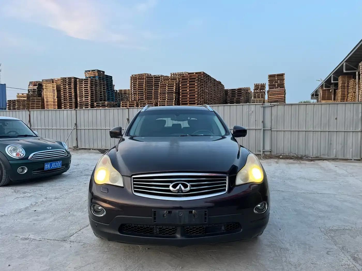 Infiniti EX 2010 EX25 Premium Edition — миниатюра 2
