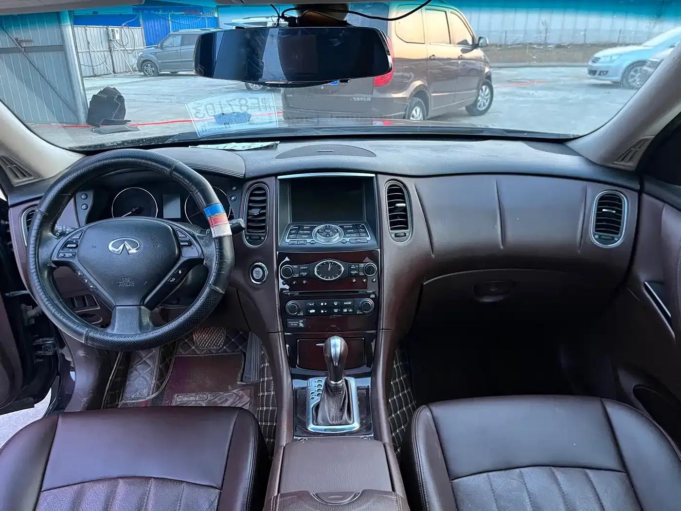 Infiniti EX 2010 EX25 Premium Edition — миниатюра 4