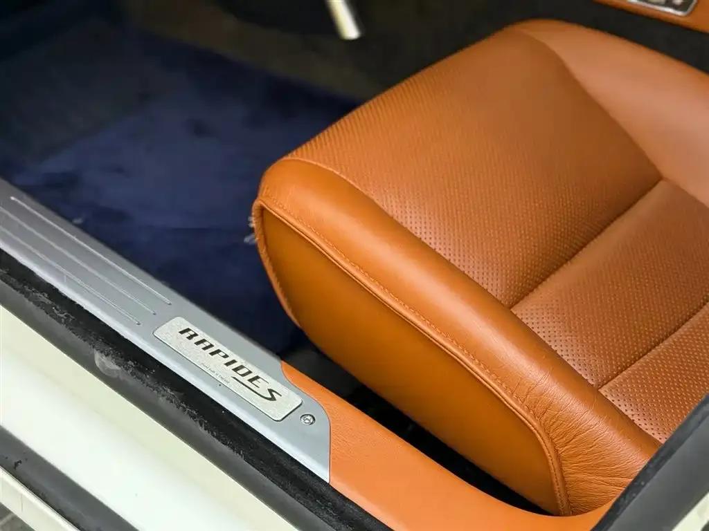 2015 Rapide 6.0L S — миниатюра 13