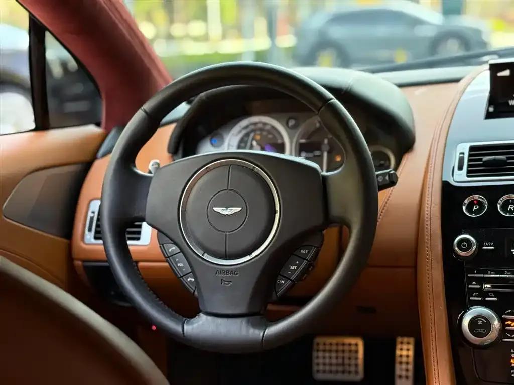 2015 Rapide 6.0L S — миниатюра 16