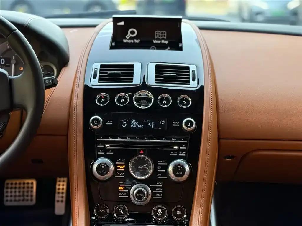 2015 Rapide 6.0L S — миниатюра 17
