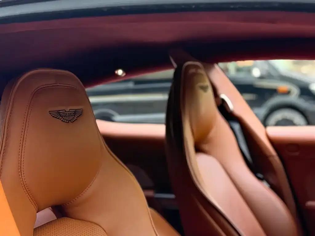 2015 Rapide 6.0L S — миниатюра 23
