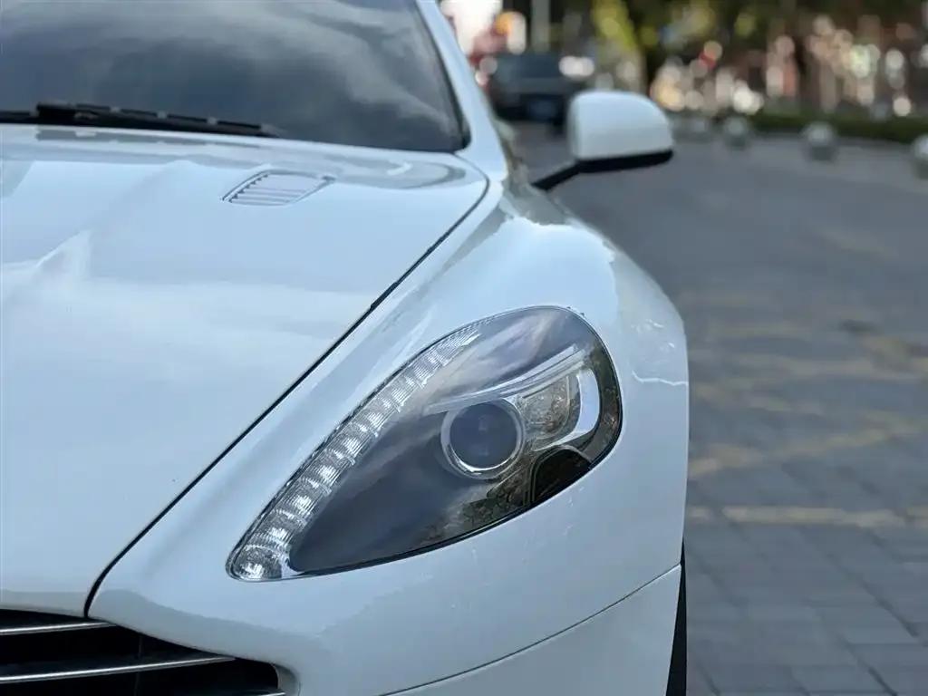 2015 Rapide 6.0L S — миниатюра 27