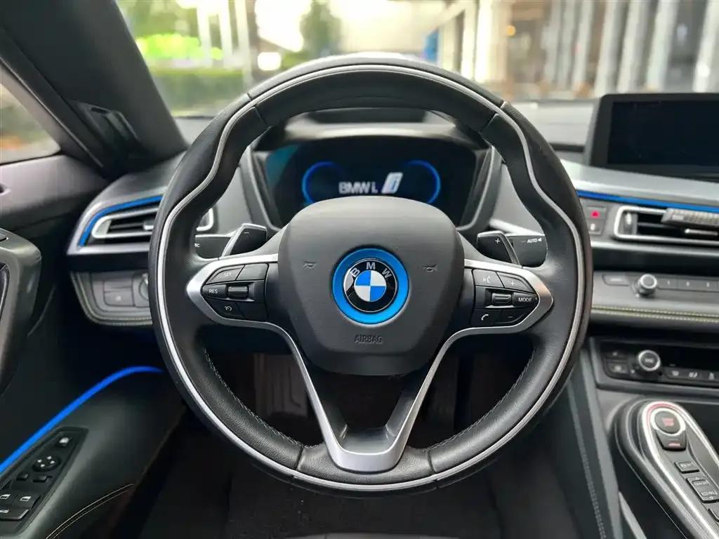 BMW i8 2016 Proton Red Limited Edition — миниатюра 13