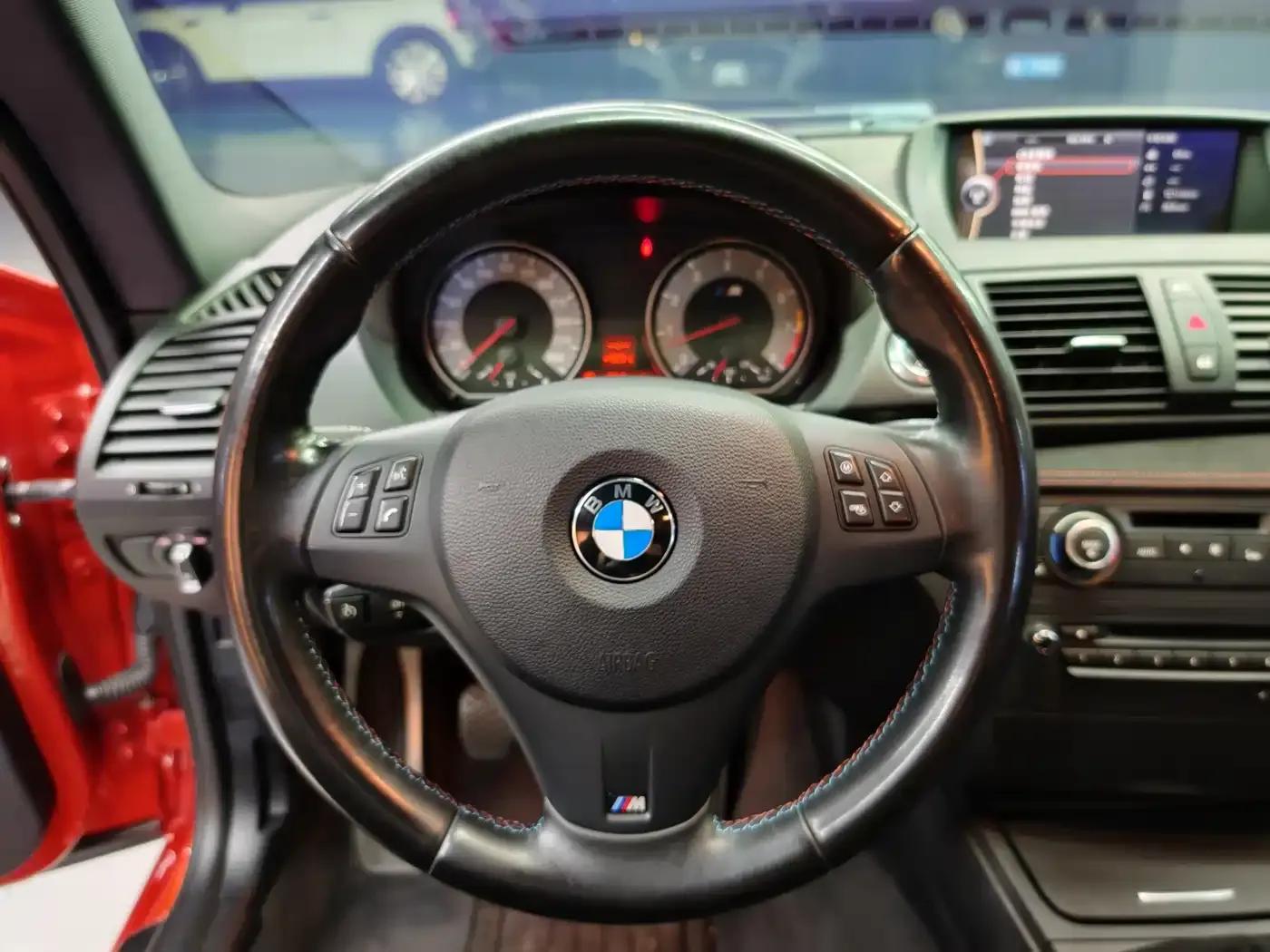 2011 BMW 1 Series M Coupe — миниатюра 22