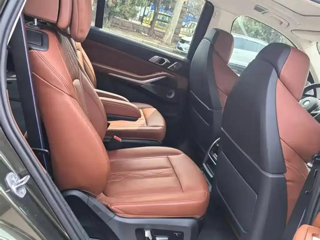 2023 BMW X7 M60i xDrive M60i — миниатюра 6