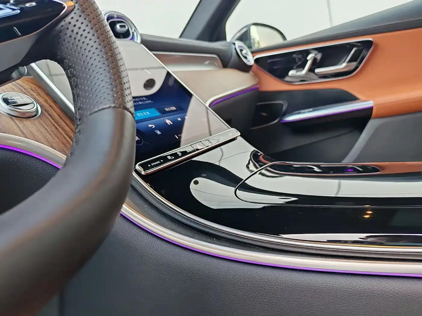 Mercedes-Benz GLC PHEV 2025 350 e L 4MATIC Classic Edition — миниатюра 9