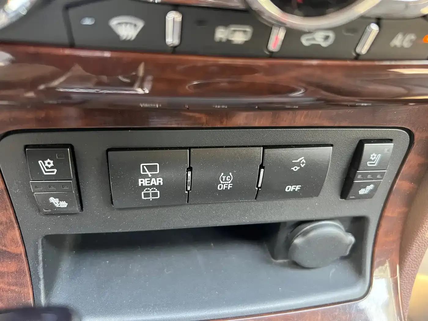 Enclave 2014 3.6L AWD Smart Flagship Edition — миниатюра 11