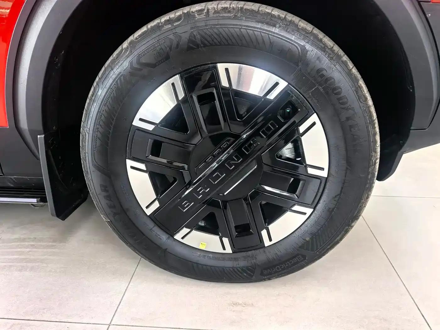 Ford Motor Romper 2026 Long Beach Extended Range — миниатюра 11