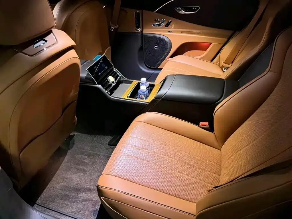 2022 Flying Spur Plug-in Hybrid 2.9T V6 — миниатюра 5