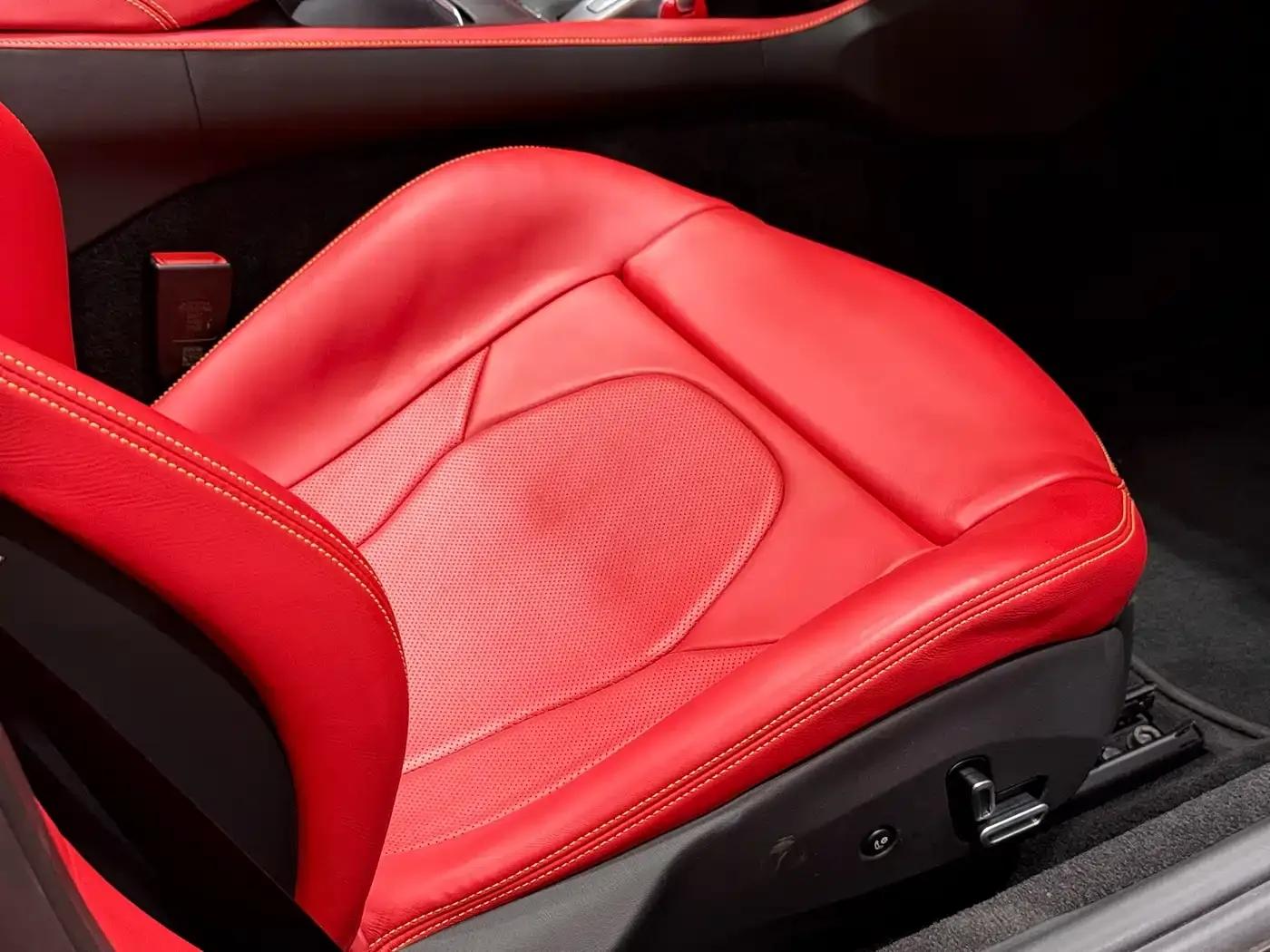 2021 Portofino 3.9T M — миниатюра 22