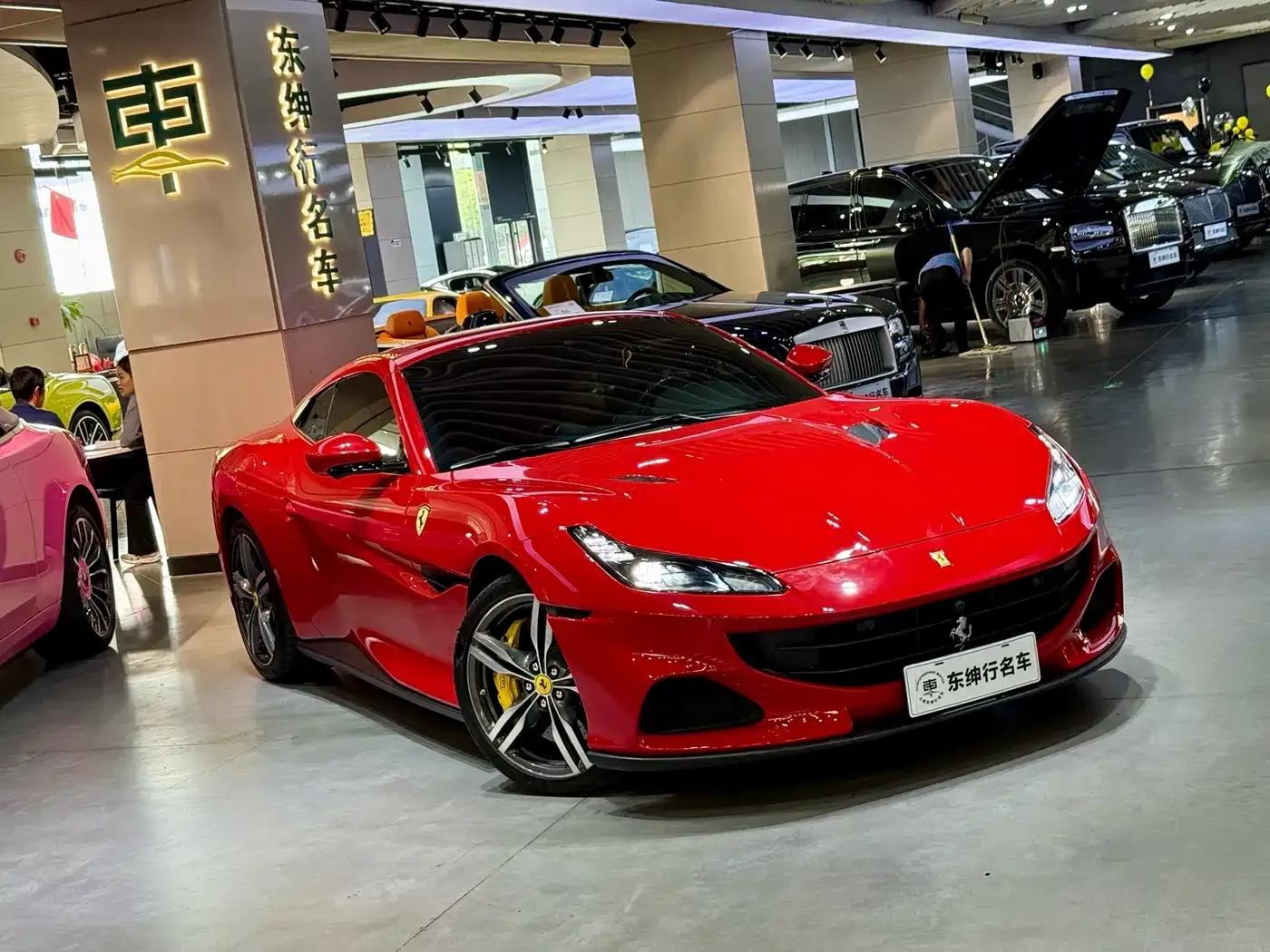 2021 Portofino 3.9T M — миниатюра 5