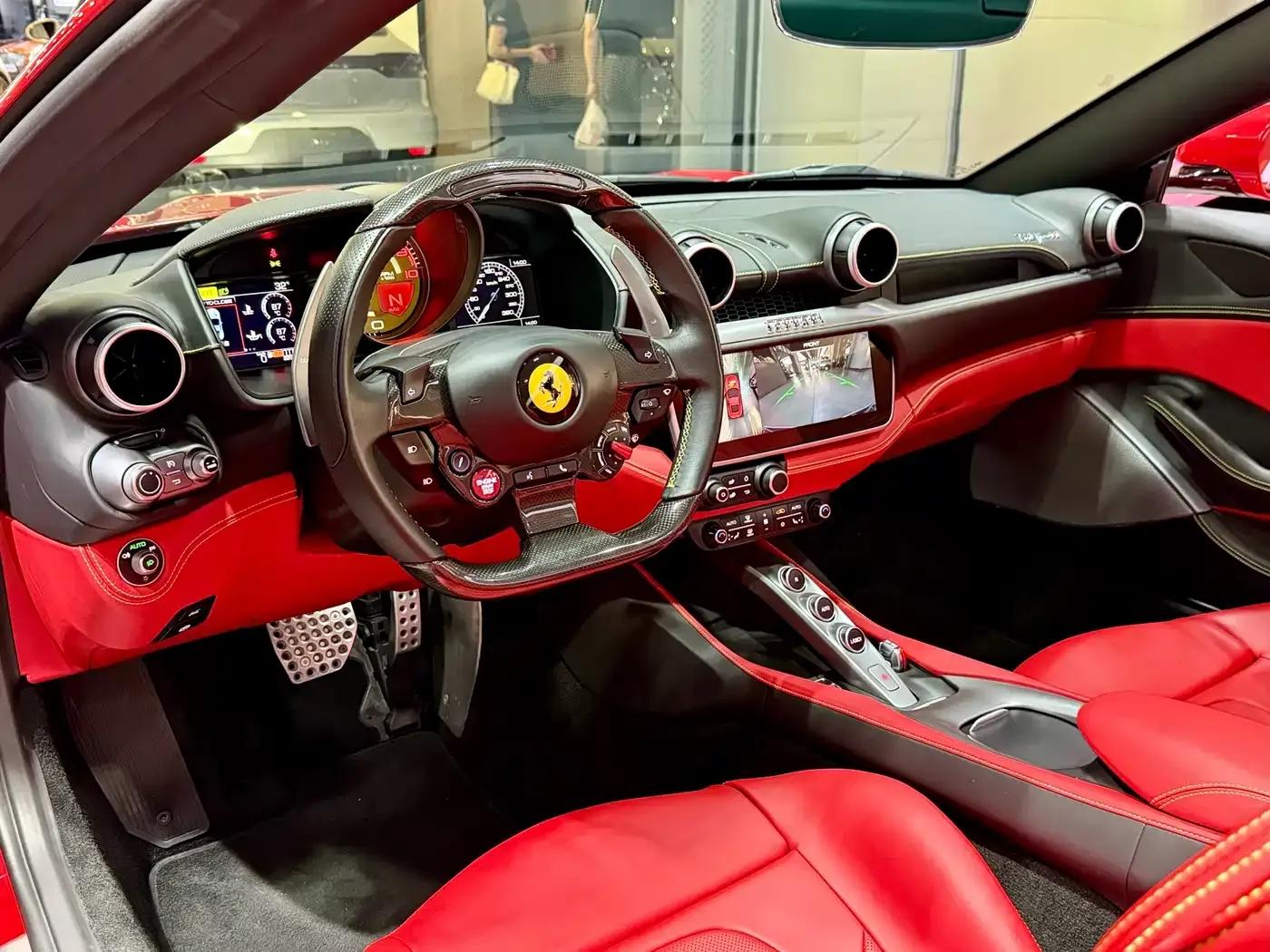 2021 Portofino 3.9T M — миниатюра 10