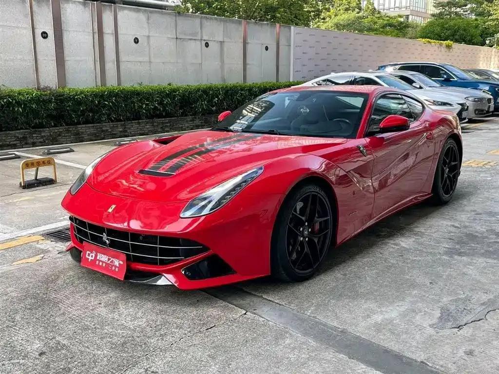 2013 F12berlinetta 6.3L Standard Model — миниатюра 1