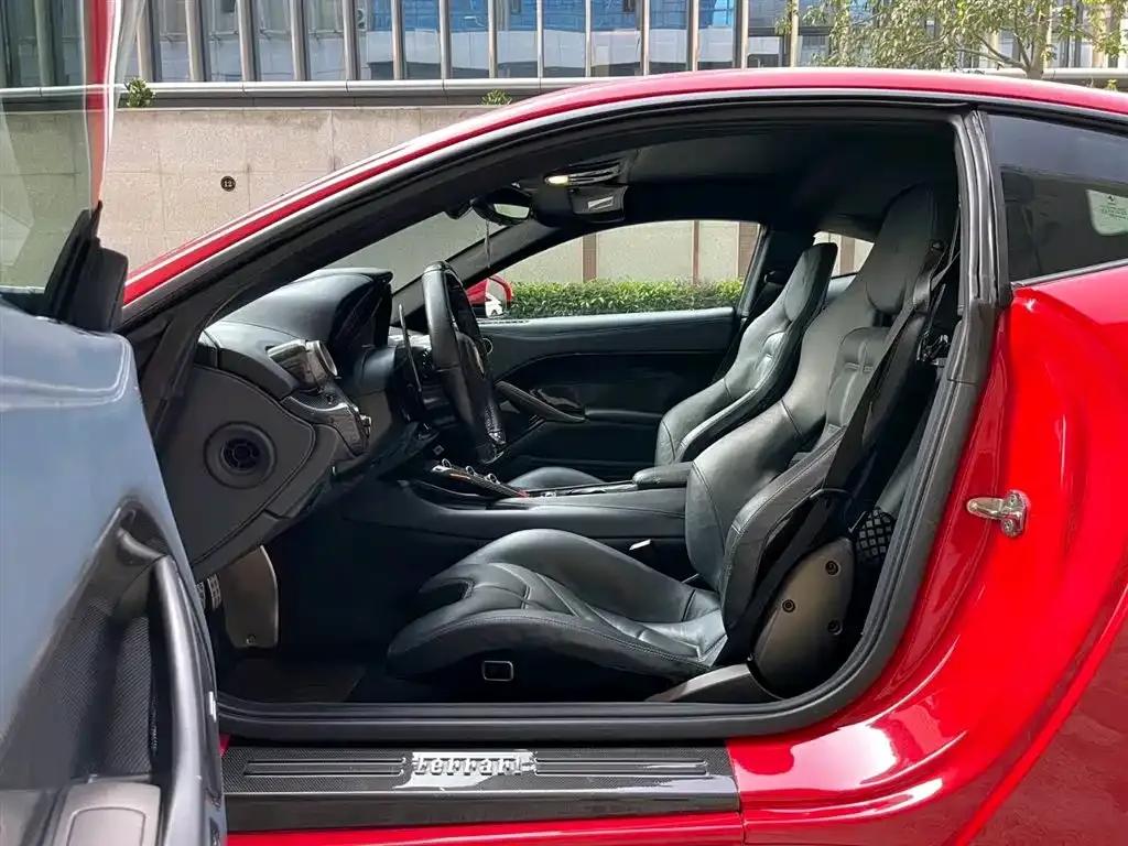 2013 F12berlinetta 6.3L Standard Model — миниатюра 13