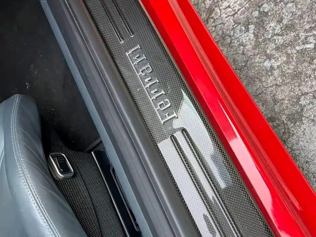 2013 F12berlinetta 6.3L Standard Model — миниатюра 14