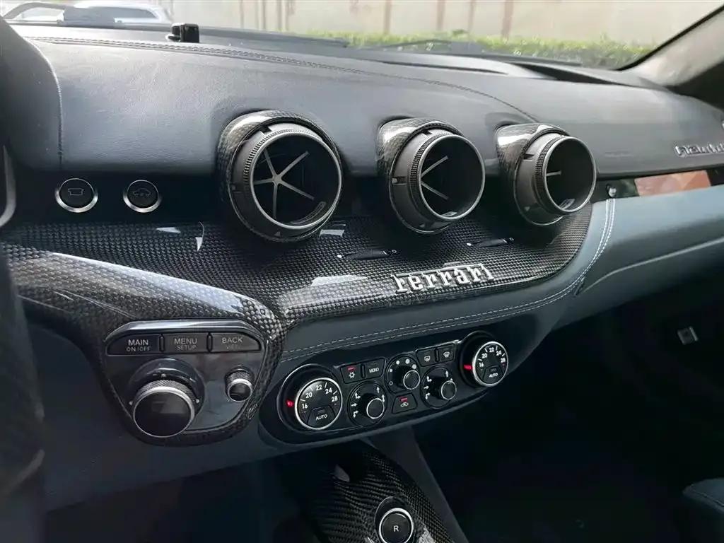 2013 F12berlinetta 6.3L Standard Model — миниатюра 18