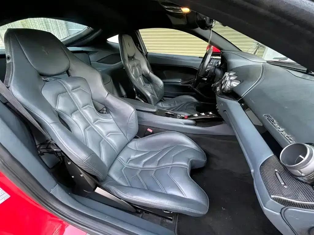 2013 F12berlinetta 6.3L Standard Model — миниатюра 21