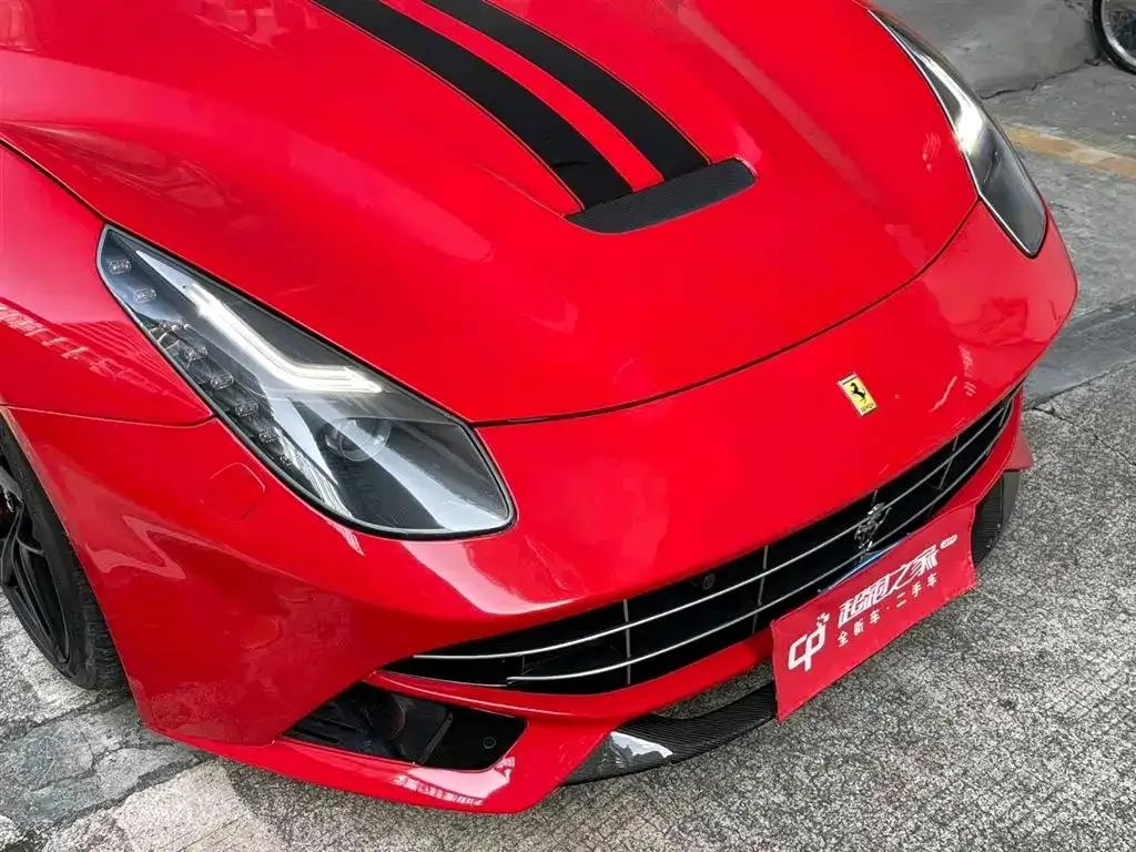 2013 F12berlinetta 6.3L Standard Model — миниатюра 4