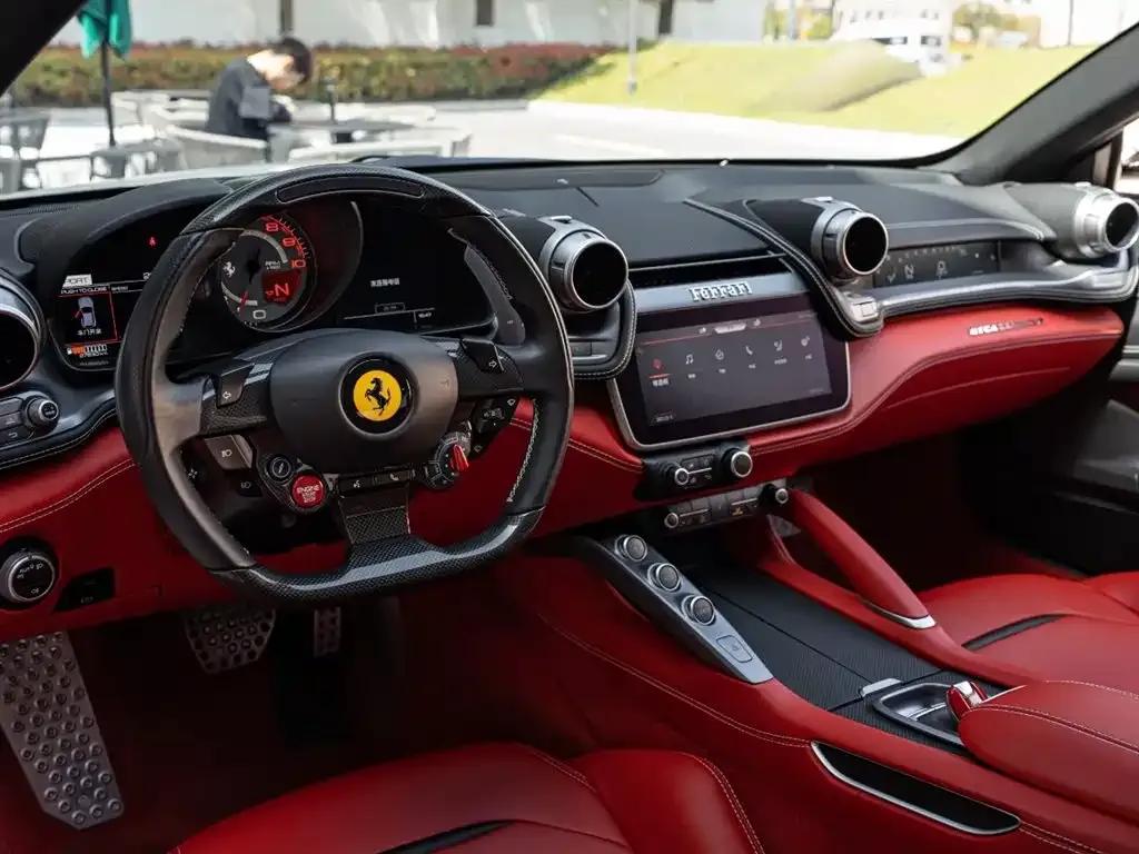 2017 GTC4Lusso 3.9T V8 — миниатюра 9