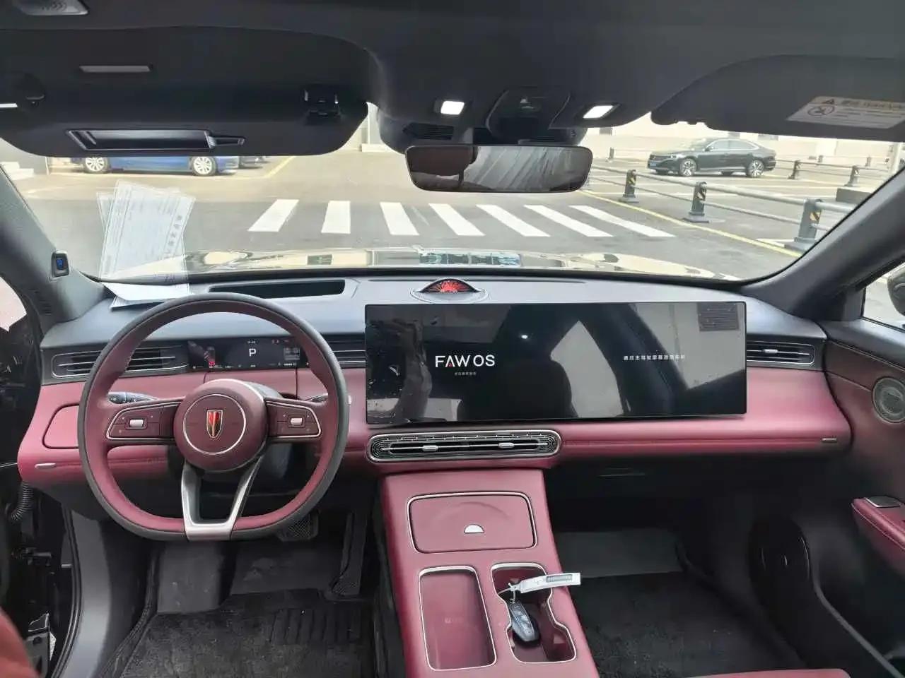 Hongqi HS6 PHEV 2026 Model 240 Intelligent Hybrid — миниатюра 5