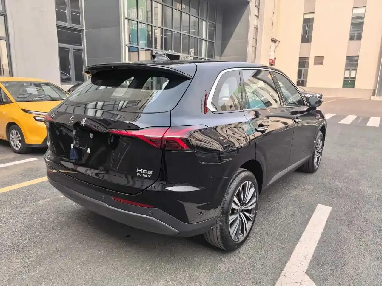Hongqi HS6 PHEV 2026 Model 240 Intelligent Hybrid — миниатюра 7