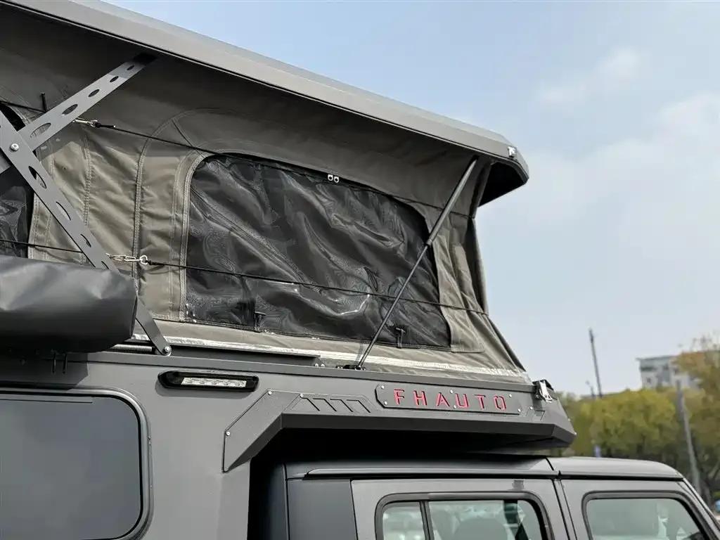 Gladiator 2023 3.6L Overland — миниатюра 32