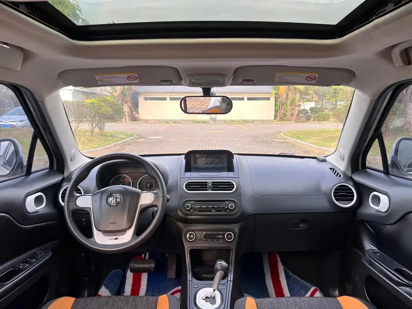 MG3SW 2015 1.5L AMT Elite — миниатюра 12