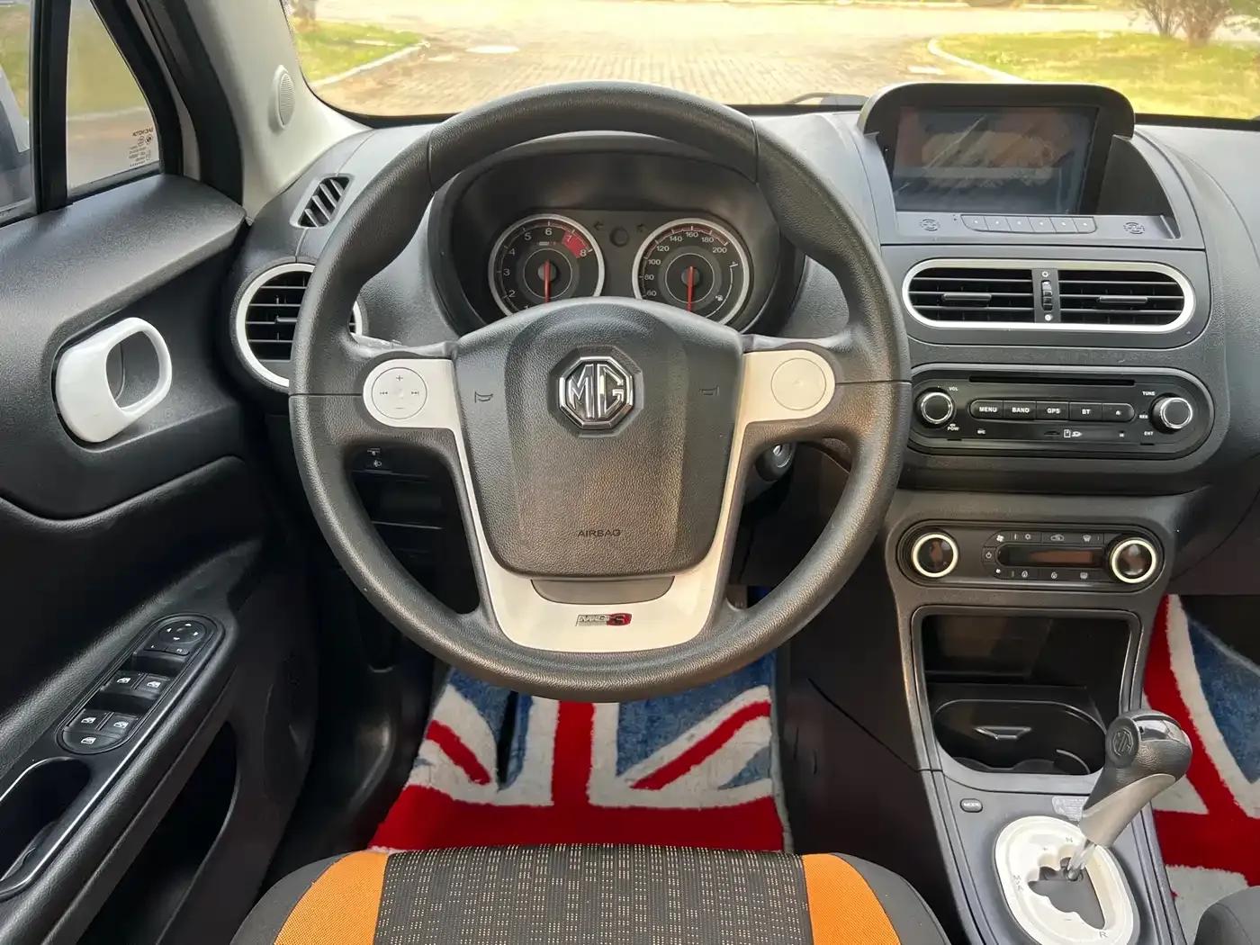 MG3SW 2015 1.5L AMT Elite — миниатюра 13
