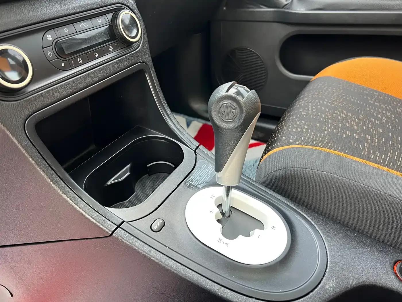 MG3SW 2015 1.5L AMT Elite — миниатюра 14