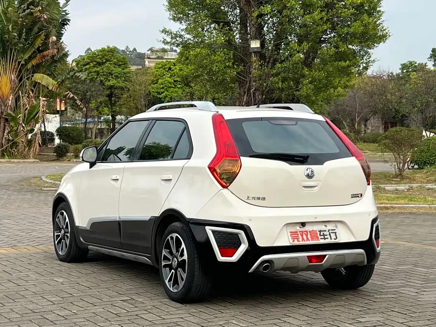 MG3SW 2015 1.5L AMT Elite — миниатюра 5