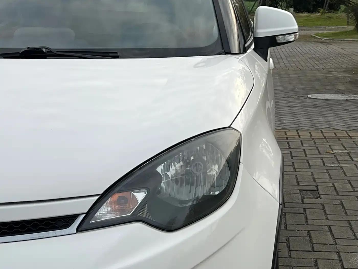 MG3SW 2015 1.5L AMT Elite — миниатюра 8