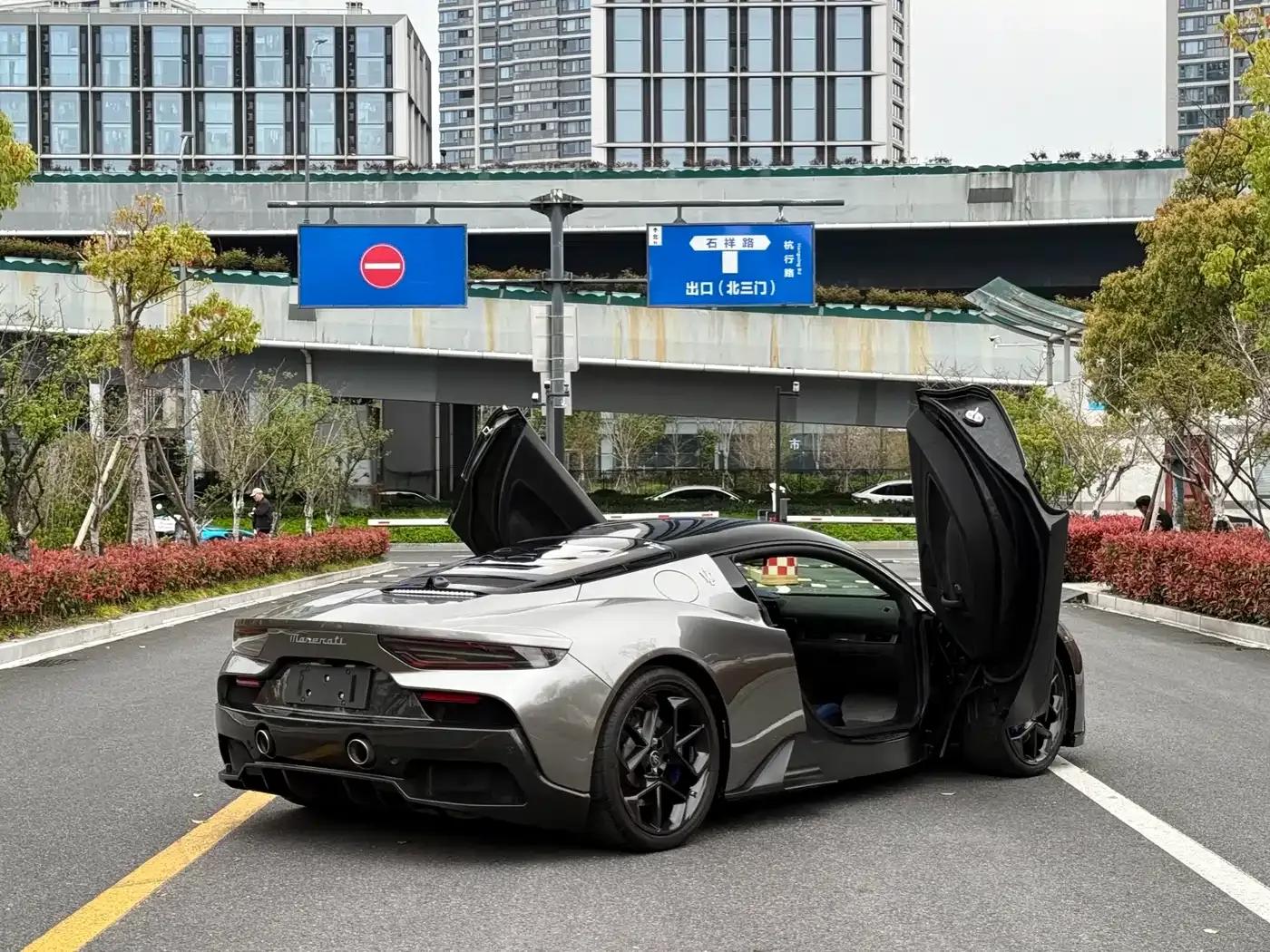 Maserati MC20 2020 3.0T Standard Edition — миниатюра 8