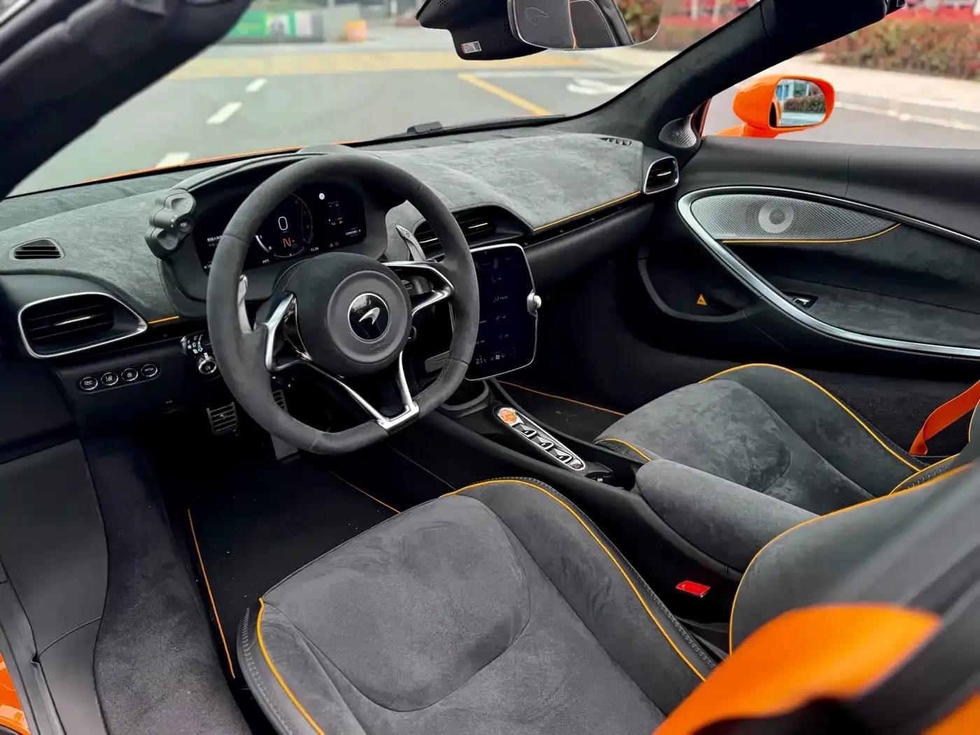 Artura 2025 3.0T Hybrid Spider — миниатюра 6