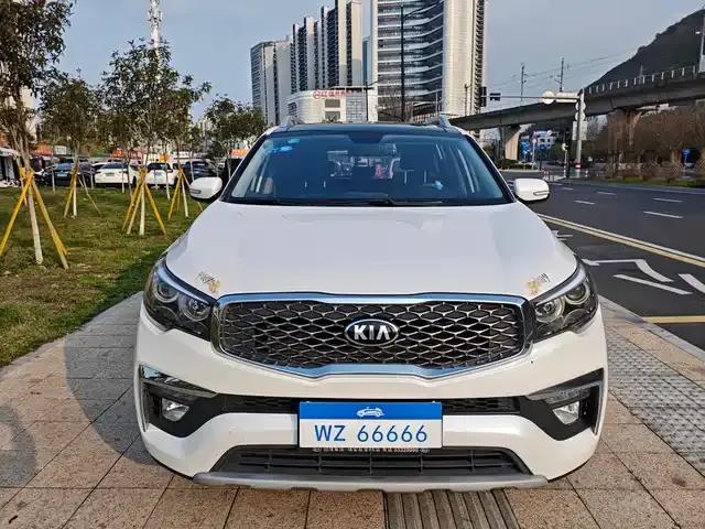 Kia KX7 2017 2.4L Automatic 2WD GLS 5-seater