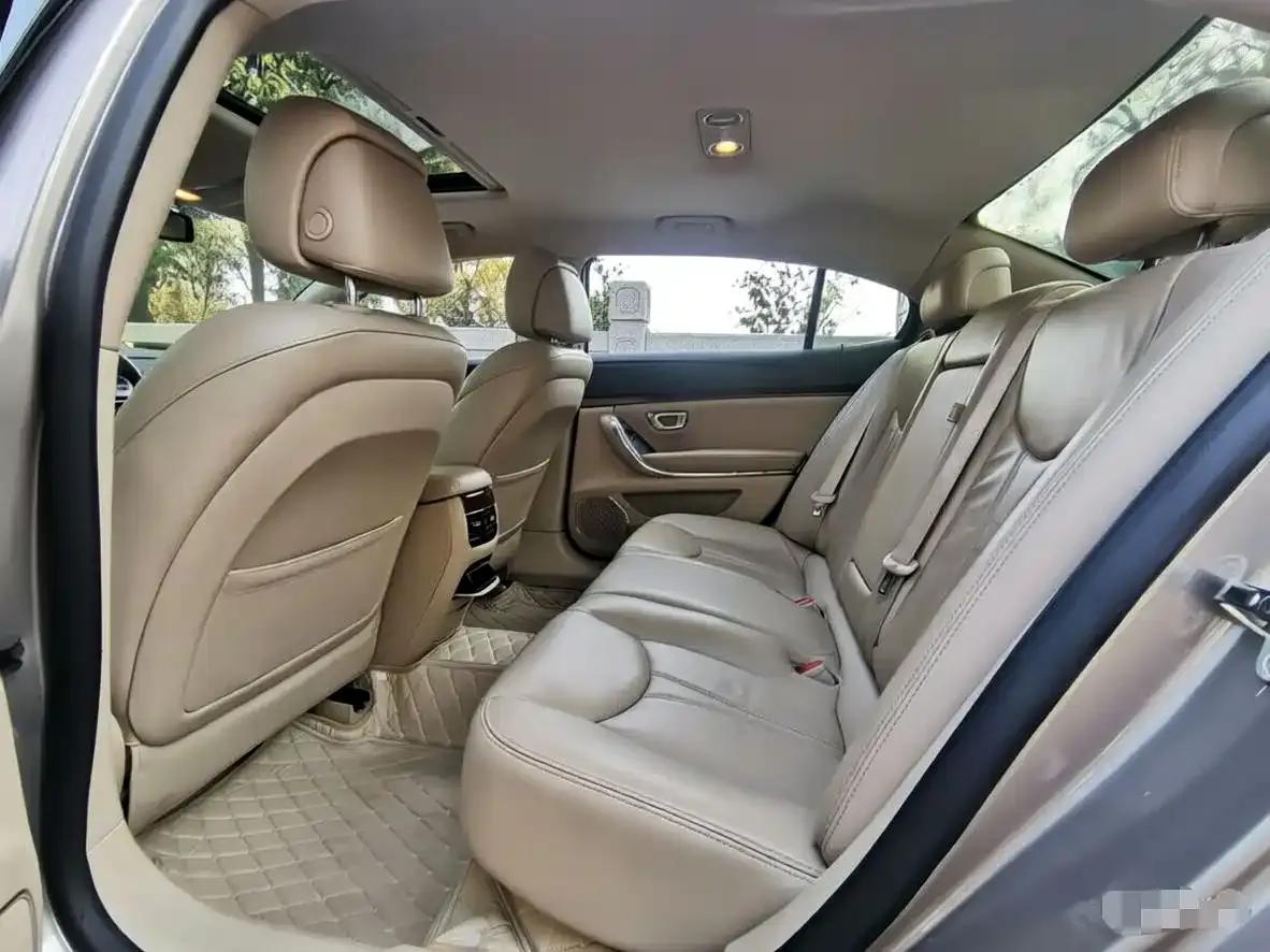 Roewe 950 2012 2.0L Elegant Edition — миниатюра 6