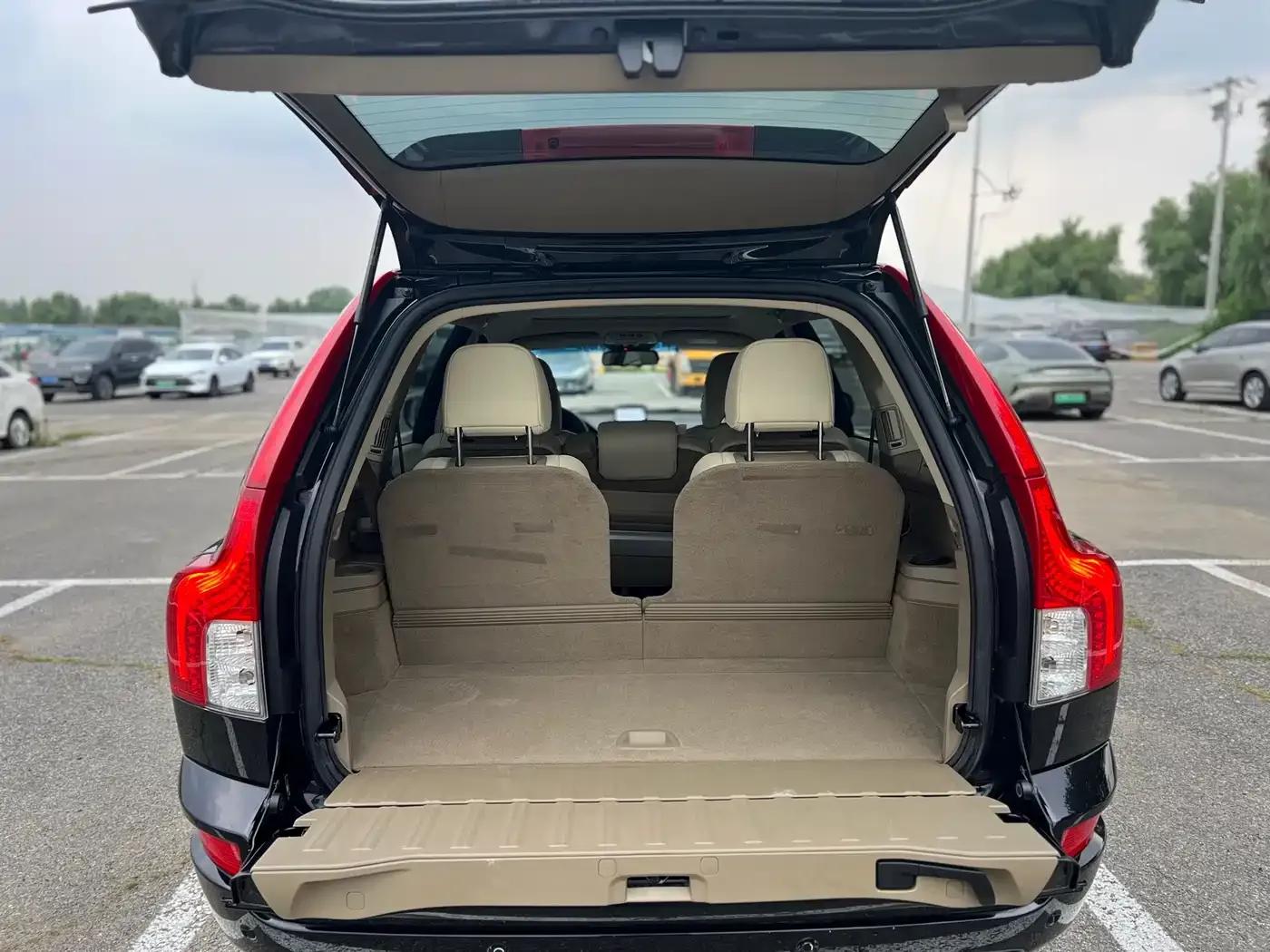 2014 XC Classic T5 Luxury Edition — миниатюра 19
