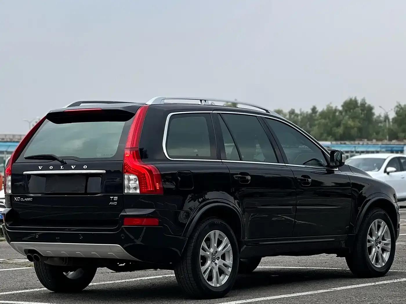 2014 XC Classic T5 Luxury Edition — миниатюра 6