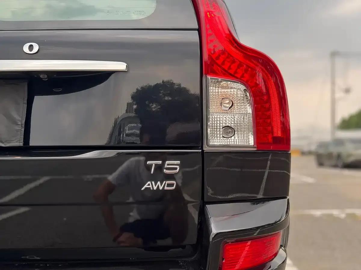 2014 XC Classic T5 Luxury Edition — миниатюра 8
